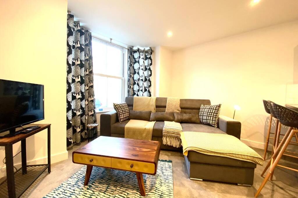 Hollington  Stunning New Apartment Set In St Leonards On Sea מראה חיצוני תמונה
